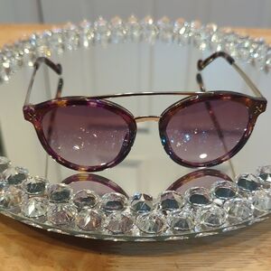 Nine West LIU JO Tortoise Shell Sunglasses w Case